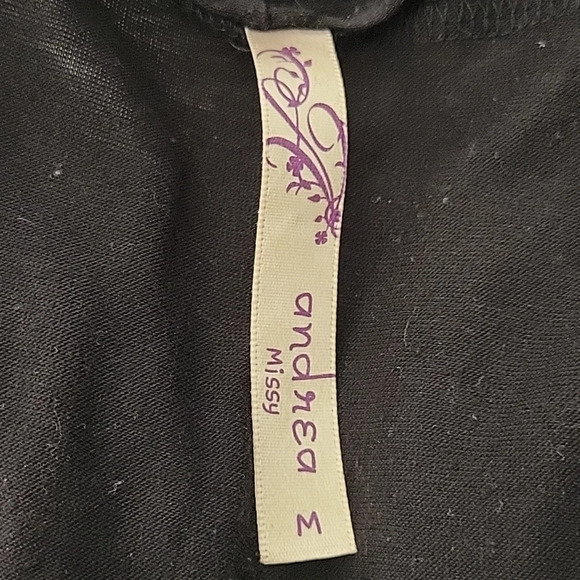 Andrea Layered Top - Picture 4 of 4